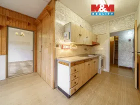 Prodej bytu 3+1, Karlovy Vary - Stará Role, Fibichova, 66 m2