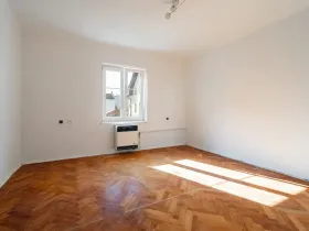 Prodej bytu 3+kk, Hradec Králové, Sadovská, 78 m2