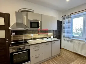 Pronájem bytu 1+1, Praha - Libeň, Koláčkova, 38 m2