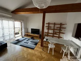 Pronájem bytu 3+1, Praha - Vršovice, Charkovská, 102 m2