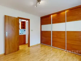 Pronájem bytu 2+1, Ostrava, Svazácká, 55 m2