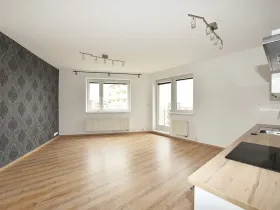 Prodej bytu 3+kk, Praha - Hostivař, náměstí Přátelství, 65 m2