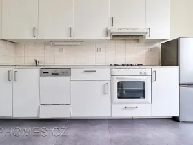 Pronájem bytu 3+1, Praha - Vinohrady, Slezská, 100 m2