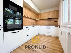 Prodej bytu 3+1, Olomouc, tř. Svornosti, 61 m2