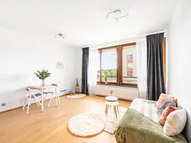 Prodej bytu 1+kk, Praha - Holešovice, V háji, 31 m2