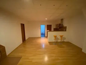Pronájem bytu 3+kk, Počátky, Lipárecké nám., 110 m2