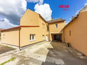 Pronájem bytu 1+kk, Velim, třída Krále Jiřího, 20 m2