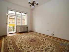 Prodej bytu 3+1, Praha - Vinohrady, V Horní Stromce, 70 m2