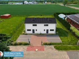 Prodej rodinného domu, Mnichovo Hradiště, Akátová, 179 m2