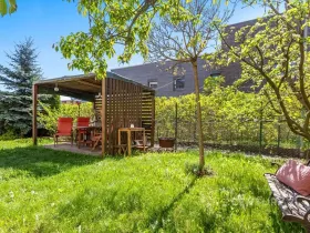 Pronájem bytu 2+kk, Jesenice, Hrnčířská, 48 m2