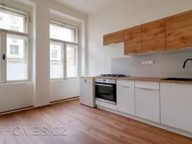 Pronájem bytu 1+1, Praha - Nové Město, Na Moráni, 35 m2