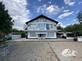 Prodej rodinného domu, Bezvoditsa, Bulharsko, 170 m2
