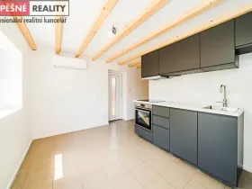Prodej rodinného domu, Černošice, 57 m2
