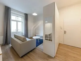 Pronájem bytu 1+kk, Praha - Holešovice, Milady Horákové, 30 m2