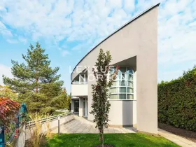 Pronájem rodinného domu, Praha - Braník, U družstva Práce, 400 m2