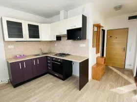 Pronájem bytu 1+1, Kroměříž, Rumunská, 32 m2