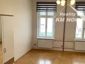 Pronájem bytu 1+kk, Kroměříž, 30 m2