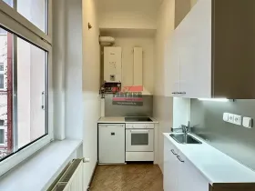 Pronájem bytu 1+1, Praha - Nové Město, Malá Štěpánská, 40 m2