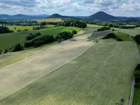 Prodej louky, Kunratice, 331914 m2