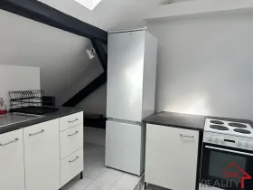 Pronájem bytu 3+1, Staré Město, Hradišťská, 90 m2