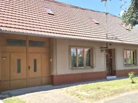 Prodej rodinného domu, Ivaň, 350 m2