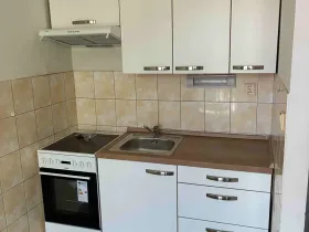 Pronájem bytu 1+kk, Děčín, Tržní, 33 m2