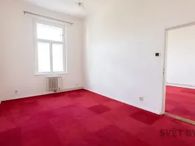Pronájem bytu 2+1, Praha - Žižkov, náměstí Barikád, 60 m2