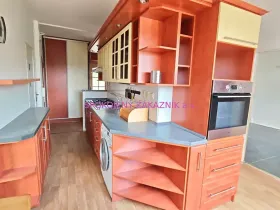 Prodej bytu 4+1, Kadaň, Husova, 78 m2