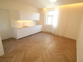Pronájem bytu 2+kk, Praha - Žižkov, Jeseniova, 51 m2