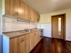 Pronájem rodinného domu, Všetaty, 73 m2