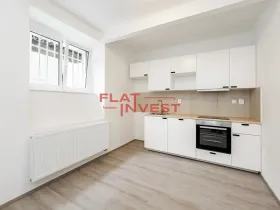 Pronájem bytu 1+kk, Praha - Vokovice, Kladenská, 21 m2