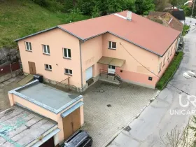 Prodej výrobních prostor, Letovice, U koupaliště, 834 m2