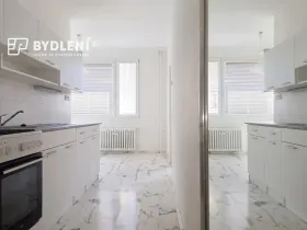 Pronájem bytu 2+1, Bílina, Sídliště Za Chlumem, 64 m2