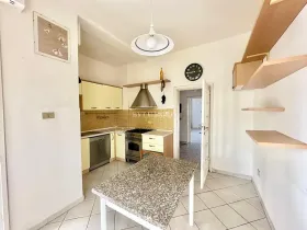Prodej bytu 4+1, Viareggio, Itálie, Via Francesco Baracca, 120 m2