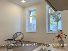 Pronájem bytu 1+kk, Pardubice, Sladkovského, 31 m2