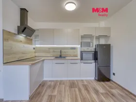 Pronájem bytu 2+kk, Tlučná, Tlučenská kolonie, 37 m2