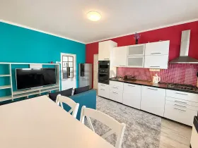 Pronájem bytu 2+kk, Hradec Králové, Střelecká, 52 m2