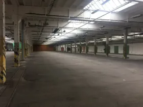 Pronájem skladu, Praha, 2700 m2