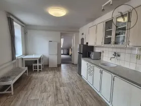 Pronájem bytu 3+1, České Budějovice, Jírovcova, 75 m2