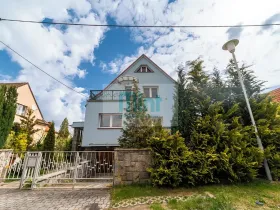 Prodej vícegeneračního domu, Ostrava, 250 m2
