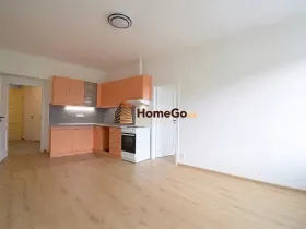 Pronájem bytu 2+kk, Praha - Nusle, Žateckých, 54 m2