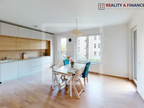 Prodej bytu 3+kk, Praha - Hloubětín, Waltariho, 80 m2