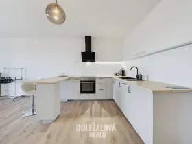Pronájem bytu 1+kk, Jihlava, Okružní, 45 m2