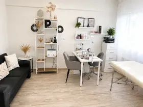 Pronájem obchodního prostoru, Praha - Žižkov, Husinecká, 18 m2