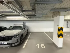 Pronájem garáže, Praha - Uhříněves, Ke kříži, 13 m2