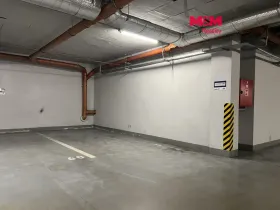 Pronájem garážového stání, Mladá Boleslav - Mladá Boleslav III, U Kasáren, 18 m2