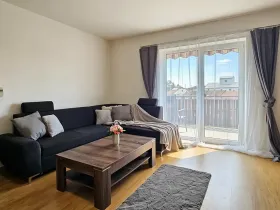 Prodej bytu 2+kk, Vranovice, Náměstíčko, 55 m2
