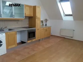 Pronájem bytu 2+kk, Praha - Zbraslav, Boženy Stárkové, 50 m2