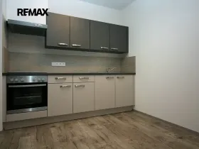 Pronájem bytu 1+kk, Praha - Suchdol, Sídlištní, 38 m2