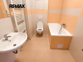 Pronájem bytu 2+kk, Rousínov, 45 m2